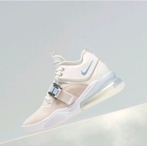 Meet your Posher, Tanner